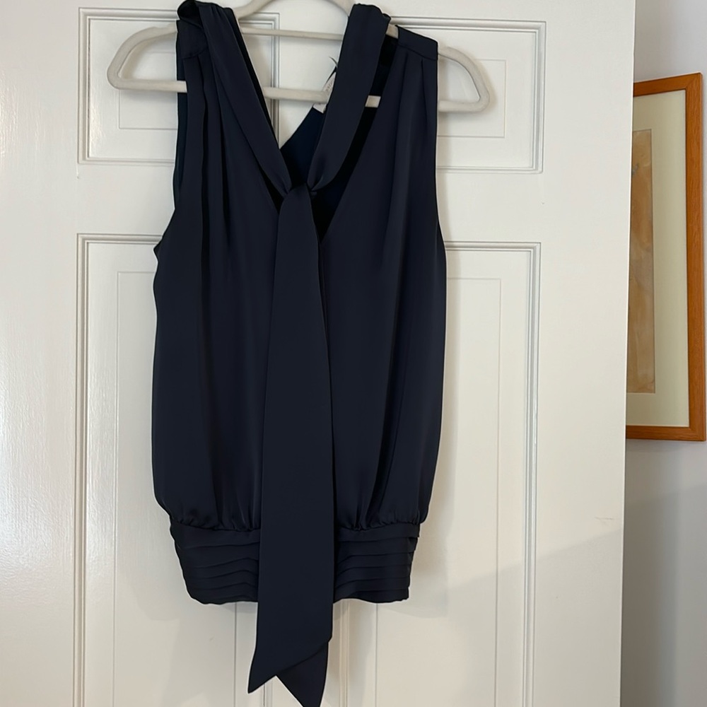 RAMY BROOK baby silk sleeveless blouse with tie around the neck size medium